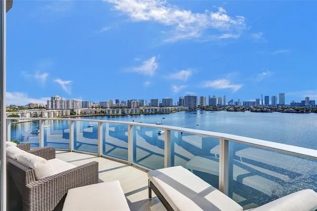 $1,600,000 | 17301 Biscayne Boulevard, Unit 1011, North Miami Beach, FL 33160