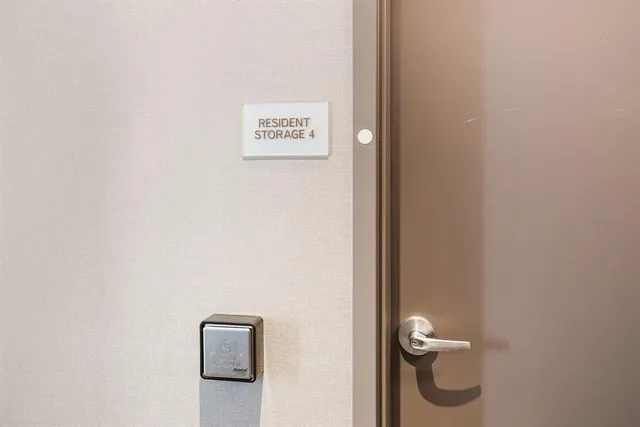 $1,600,000 | 17301 Biscayne Boulevard, Unit 1011, North Miami Beach, FL 33160