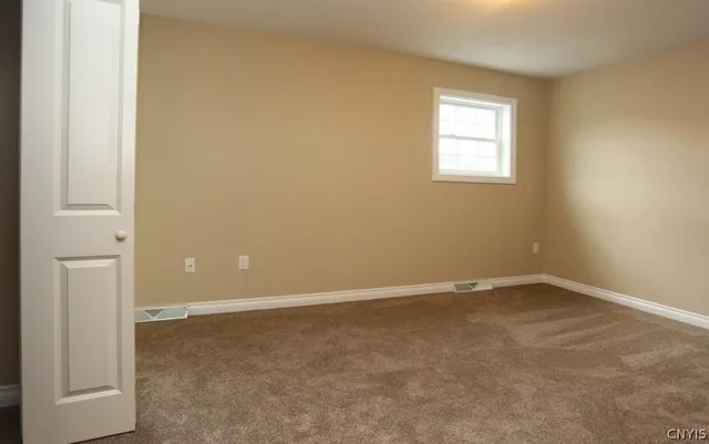 $1,910 | 105 Pheasants Run, Kirkland, NY 13323