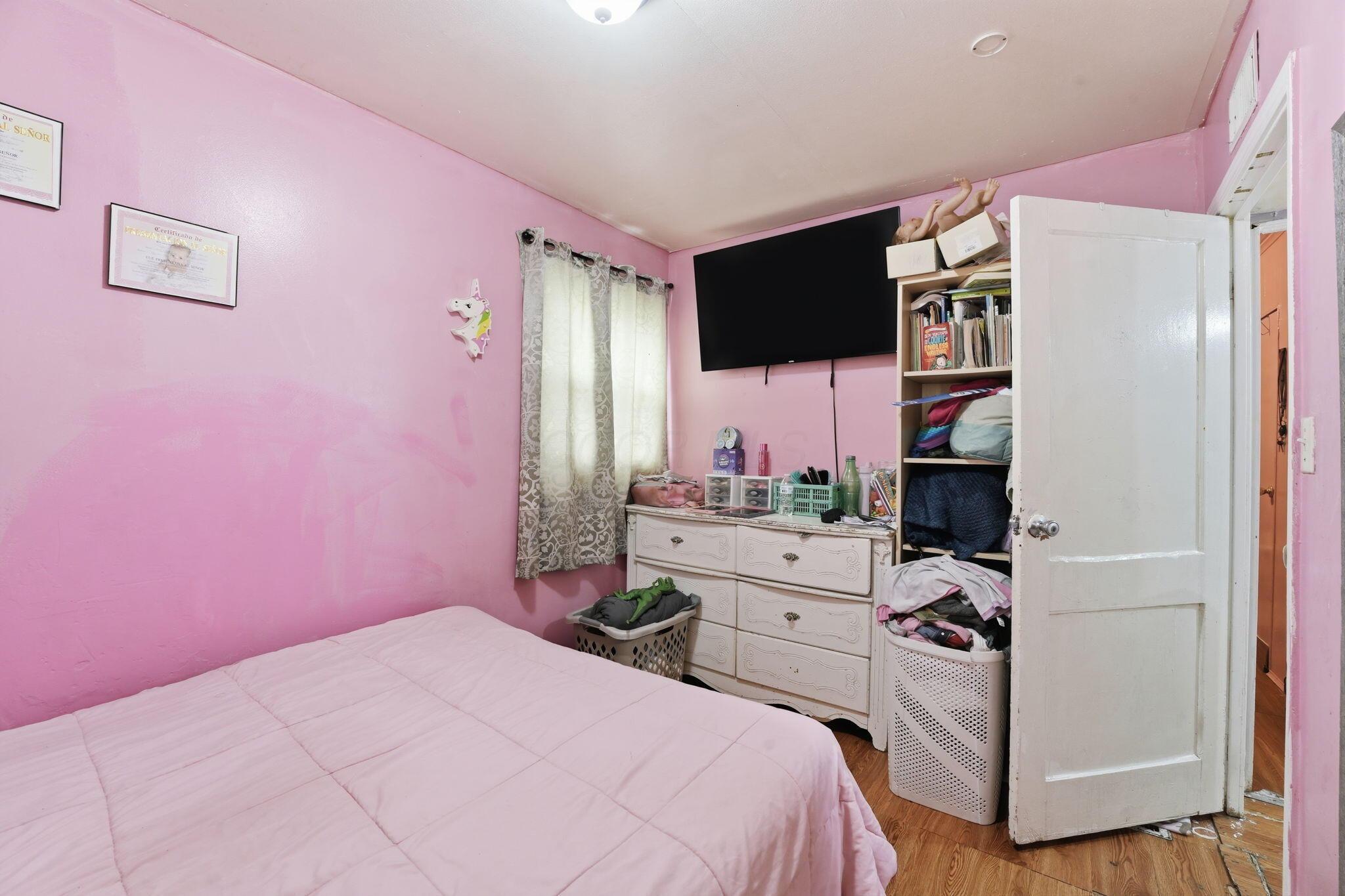 1057 South Hampton Road Columbus, OH 43227 - Photo 13 of 14 14-web-or-mls-1057-s-hampton-rd