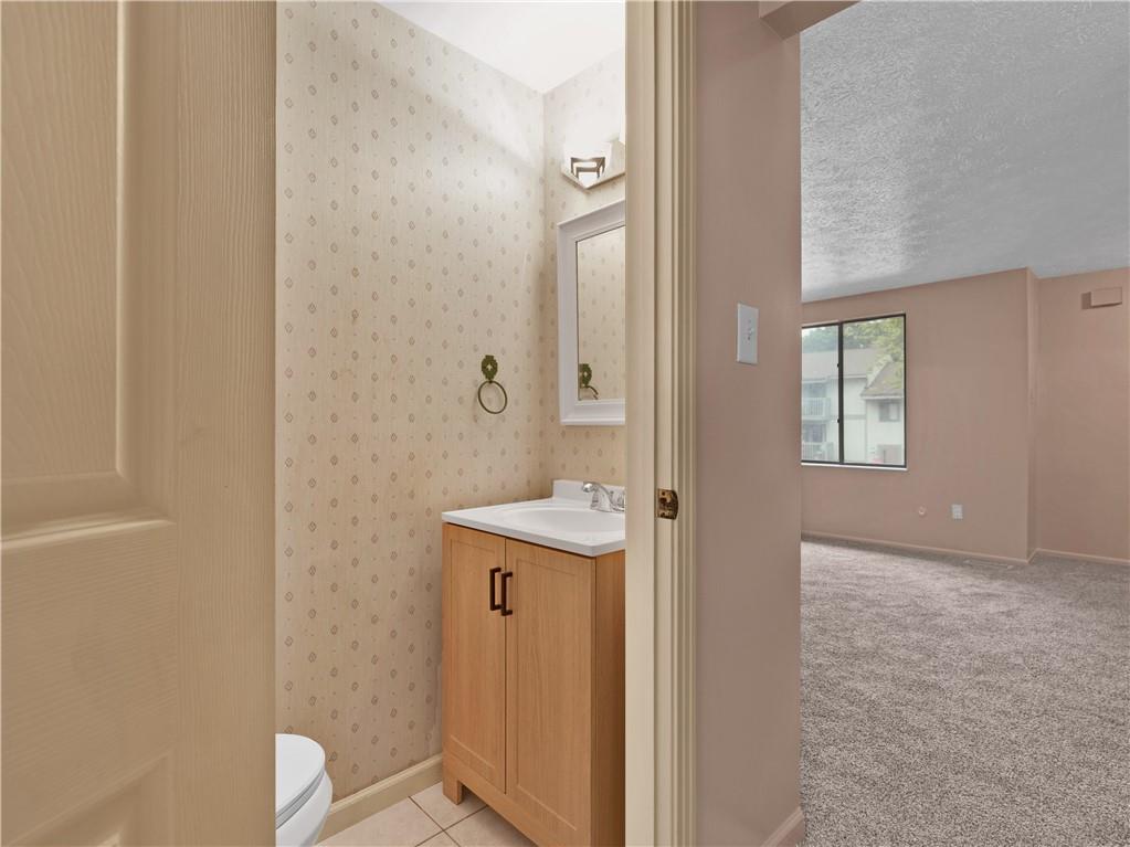 520 Hunters Path Road Bridgeville, PA 15017 - Photo 14 of 39 Main Floor Powder Room