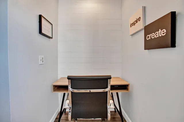 $289,900 | 429 Silver Beach Road, Lake Park, FL 33403