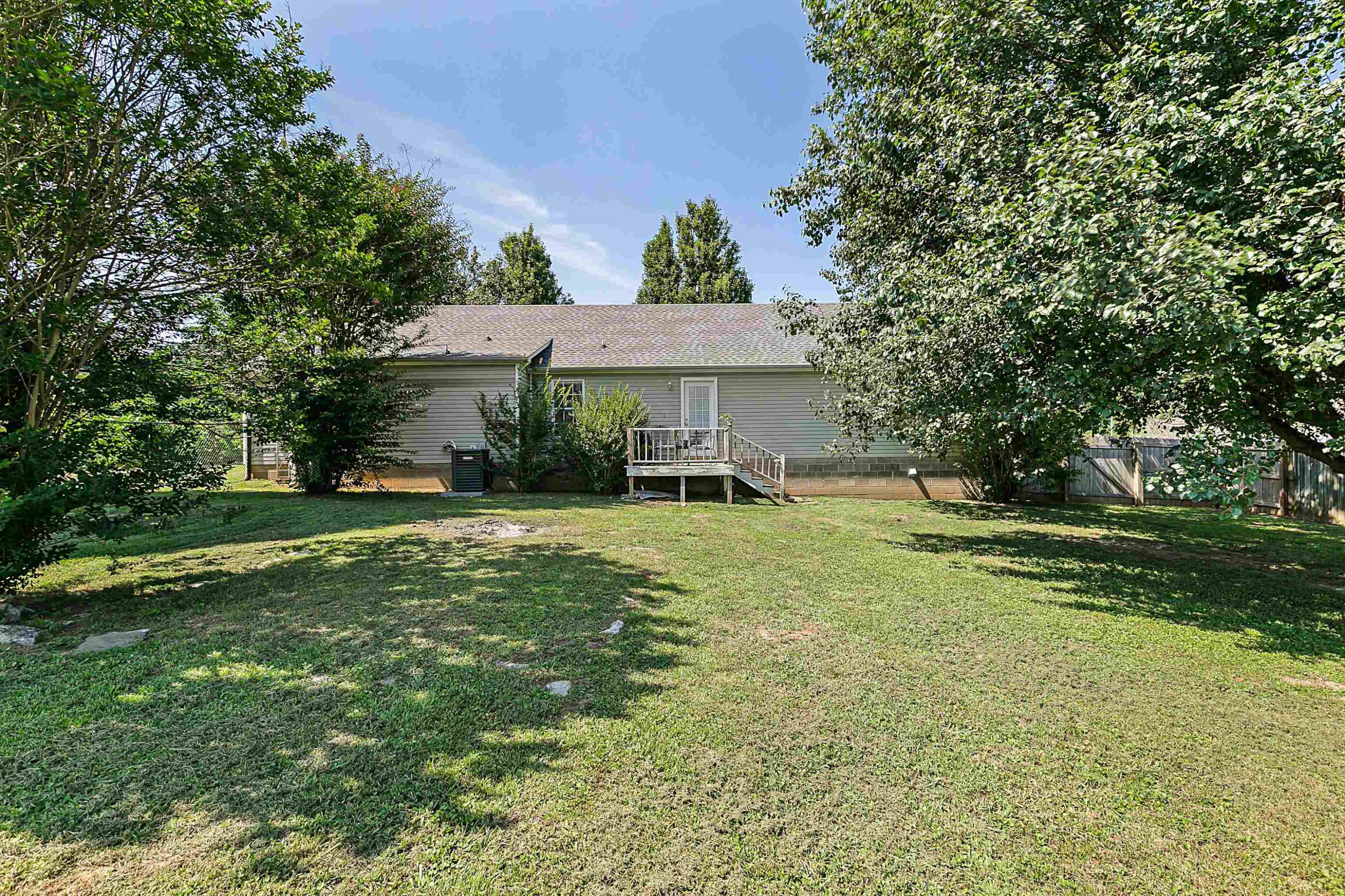 686 Gobelet Road Medon, TN 38356 - Photo 3 of 14 a front view of a house with a yard