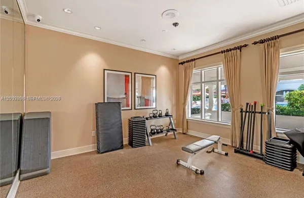 $5,000 | 20000 East Country Club Drive, Unit 906, Aventura, FL 33180