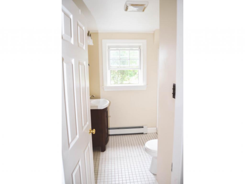 5 Hawthorne Road Dover, NH 03820 - Photo 17 of 36 Gallery Image 17