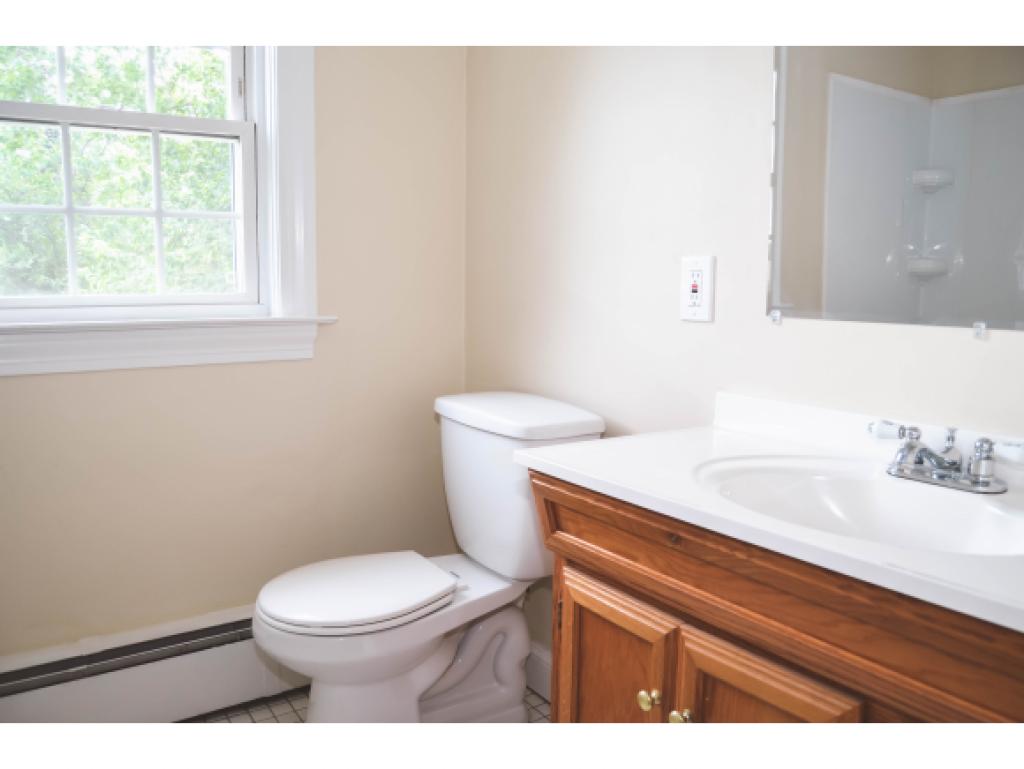 5 Hawthorne Road Dover, NH 03820 - Photo 24 of 36 Gallery Image 24