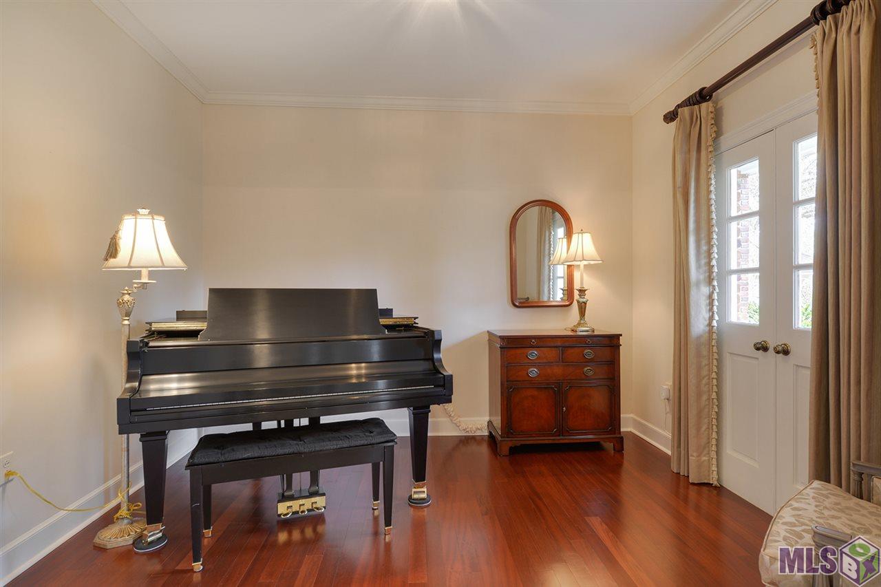 6630 Sandstone Avenue Baton Rouge, LA 70808 - Photo 9 of 41 Gallery Image 9