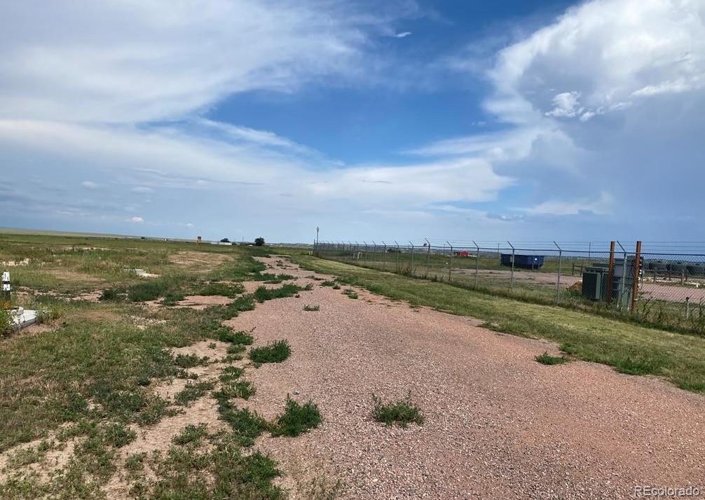 8648 Lake Davis Road Pueblo, CO 81005 - Photo 20 of 50 a view of an ocean and beach