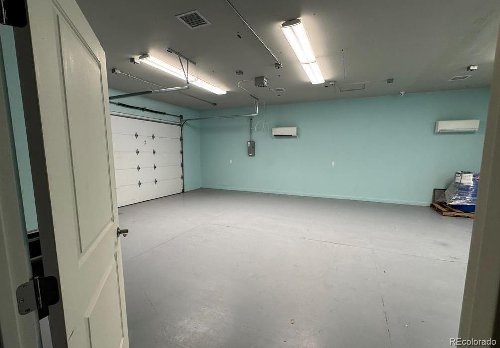 8648 Lake Davis Road Pueblo, CO 81005 - Photo 30 of 50 an empty room with cabinet