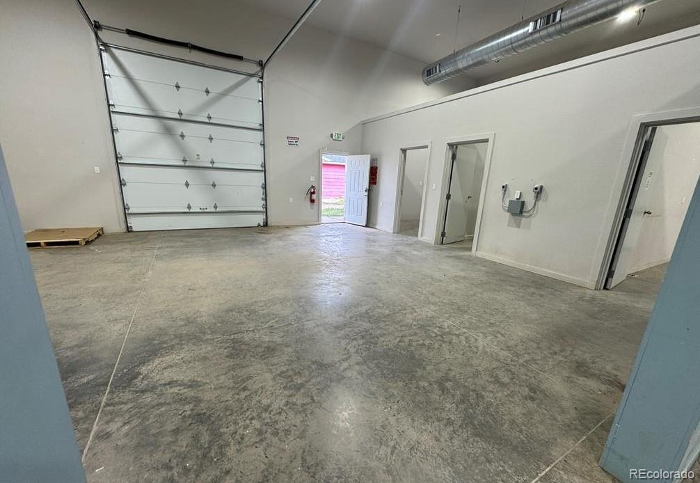 8648 Lake Davis Road Pueblo, CO 81005 - Photo 42 of 50 a view of a garage