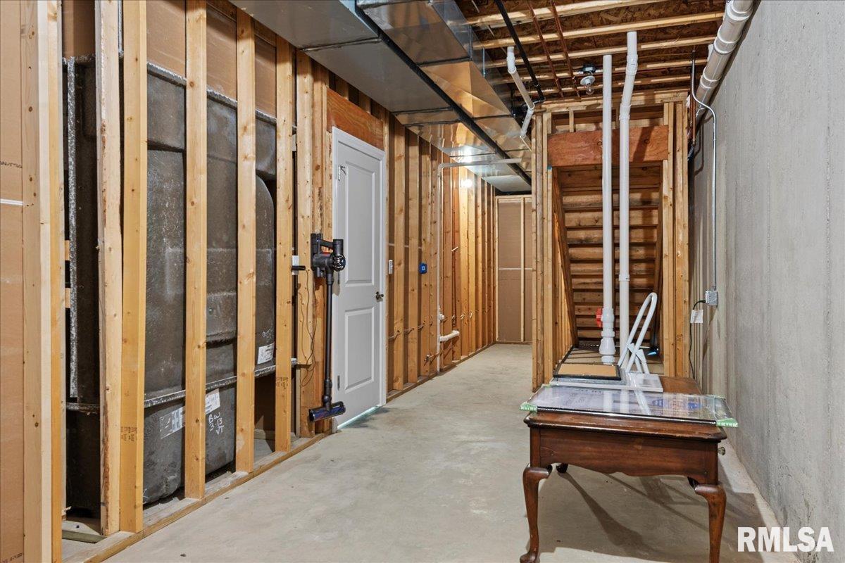 3609 Deer Run Drive Springfield, IL 62711 - Photo 49 of 57 Gallery Image 49
