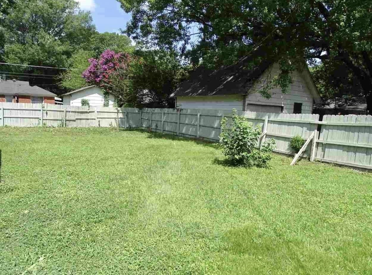 1721 Ronda Street Memphis, TN 38108 - Photo 6 of 9 Gallery Image 6