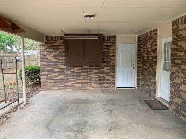 3104 South Lipsey Street Decatur, TX 76234 - Photo 16 of 18 a view of door