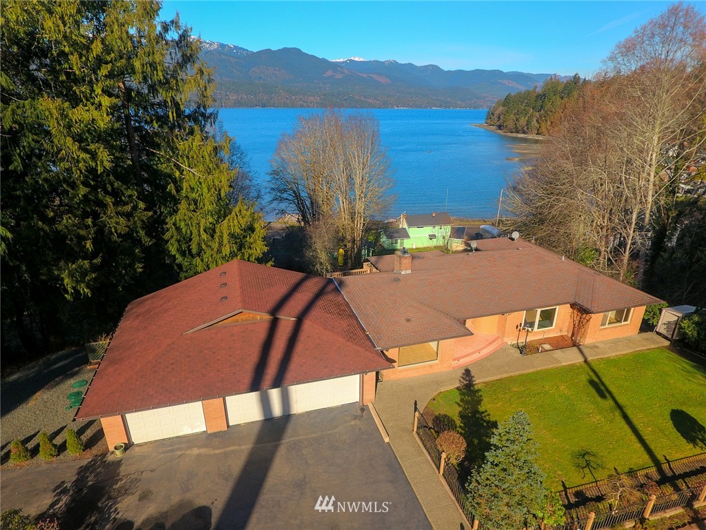 671 Seabeck Holly Road West Seabeck, WA 98380 - Photo 1 of 25 Gallery Image 1