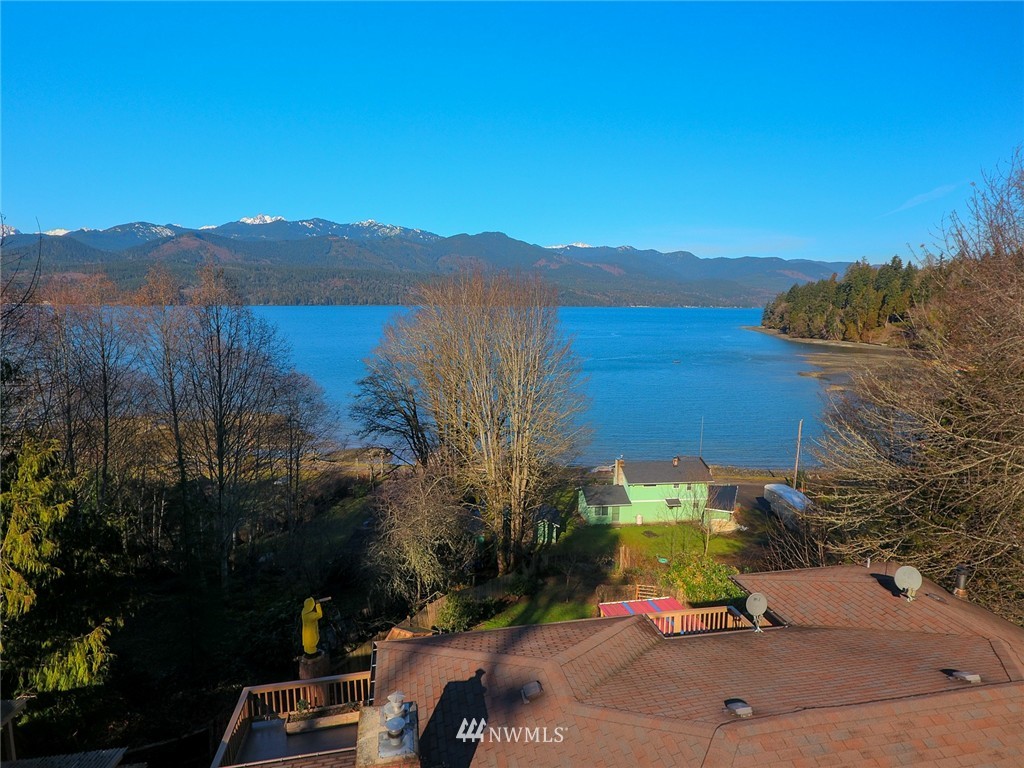 671 Seabeck Holly Road West Seabeck, WA 98380 - Photo 2 of 25 Gallery Image 2