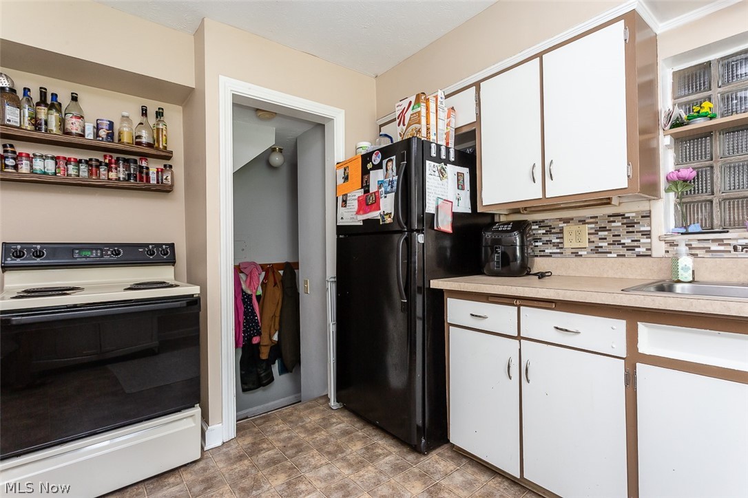 7110 Pearl Road Cleveland, OH 44130 - Photo 13 of 32 Gallery Image 13