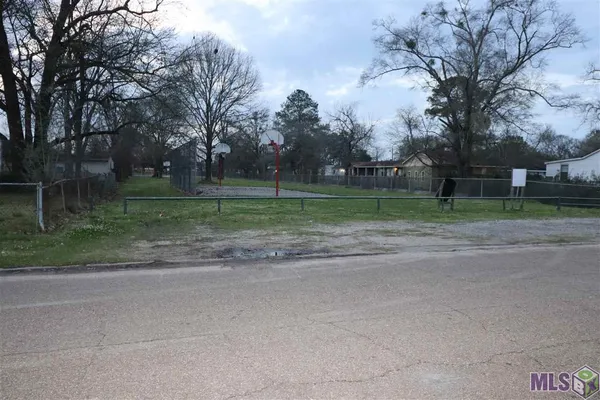 $1,200 | 2654 Sheldon Drive, Baton Rouge, LA 70805