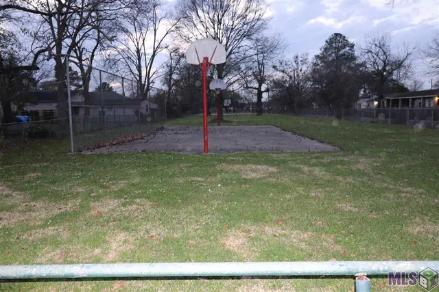 $1,400 | 2654 Sheldon Drive, Baton Rouge, LA 70805