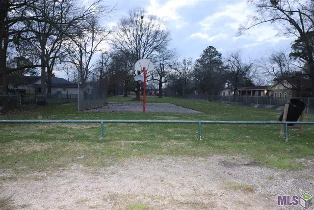 $1,400 | 2654 Sheldon Drive, Baton Rouge, LA 70805