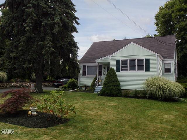 92 Richfield Road Trumbull, CT 06611 - Photo 1 of 1
