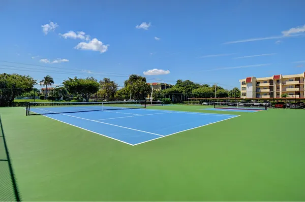 a view of a tennis court