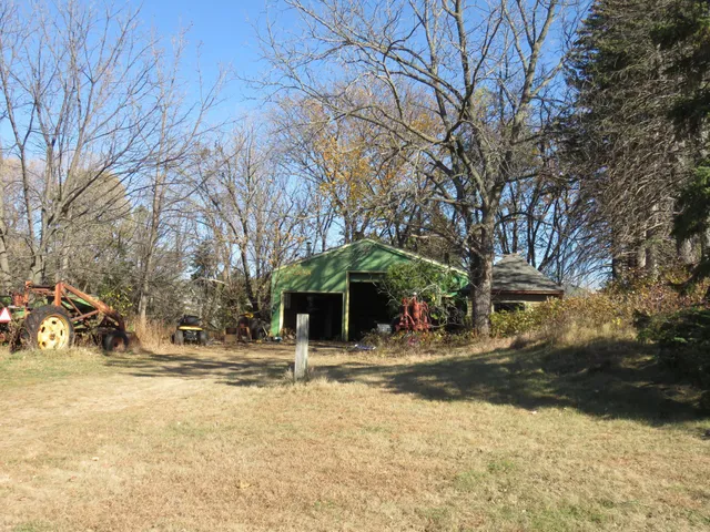 $299,000 | 4290 Blackhawk Road, Eagan, MN 55122