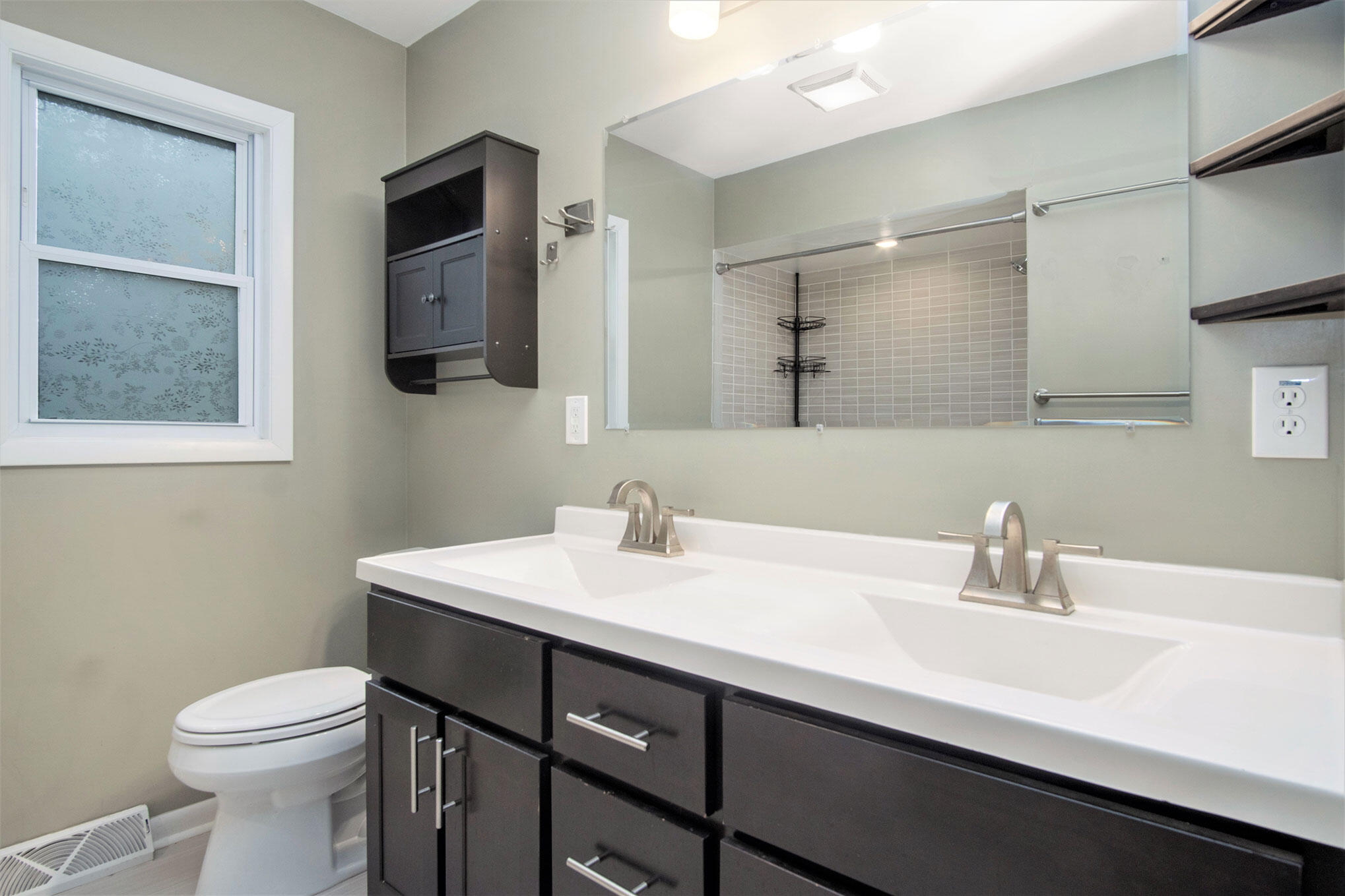 1240 Becker Road Muskegon, MI 49445 - Photo 12 of 24 DSC05143