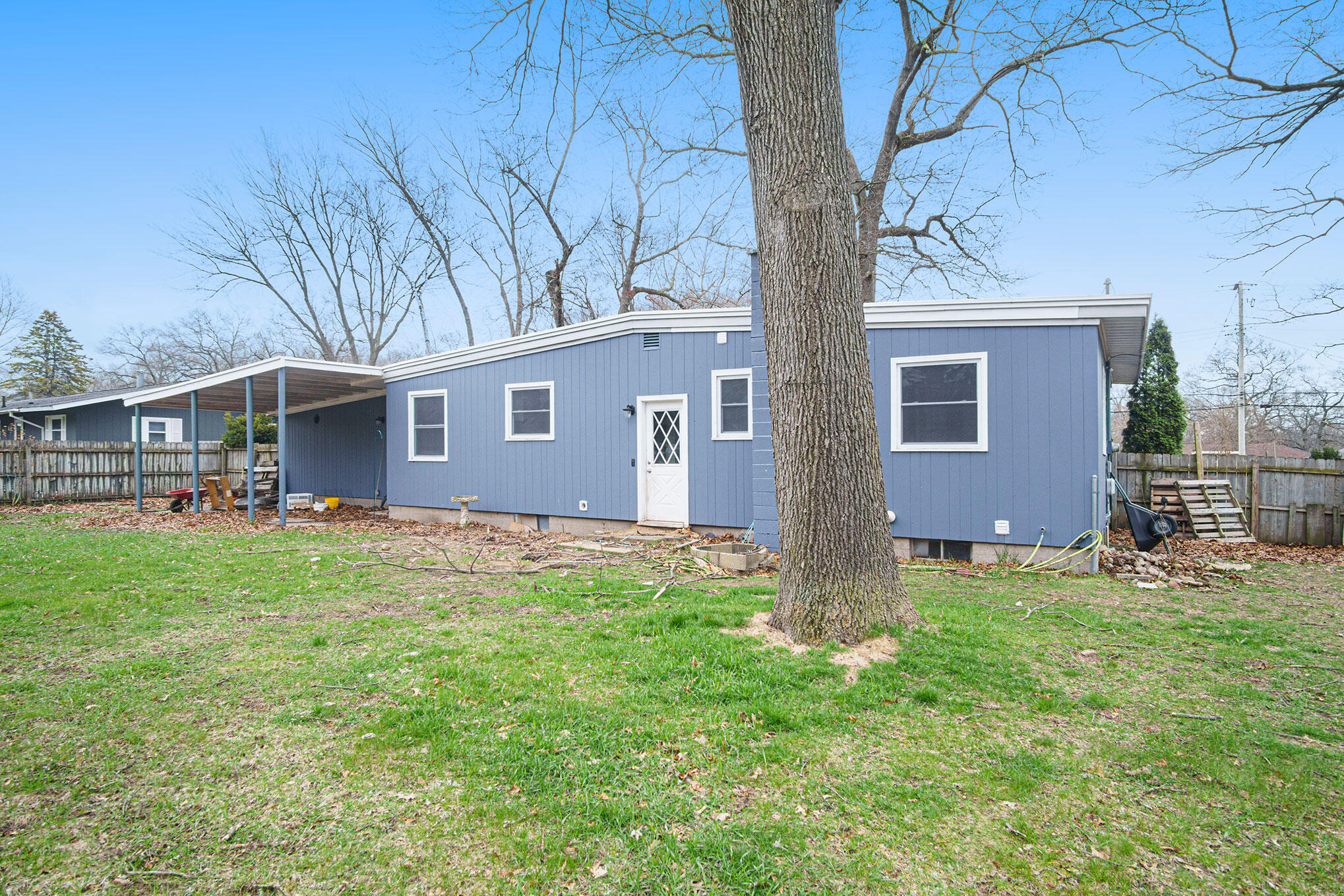 1240 Becker Road Muskegon, MI 49445 - Photo 23 of 24 DSC05099