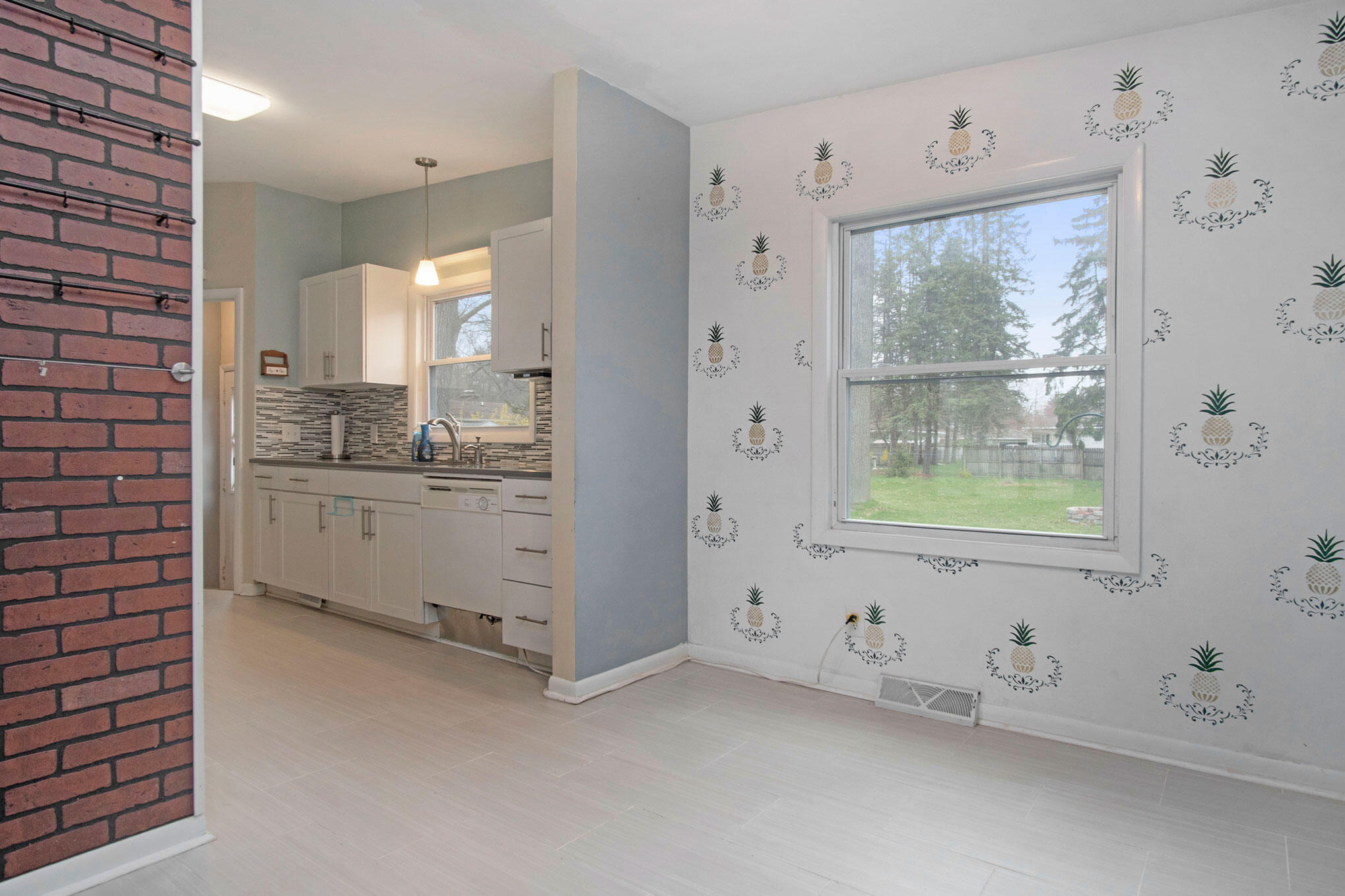 1240 Becker Road Muskegon, MI 49445 - Photo 5 of 24 DSC05115