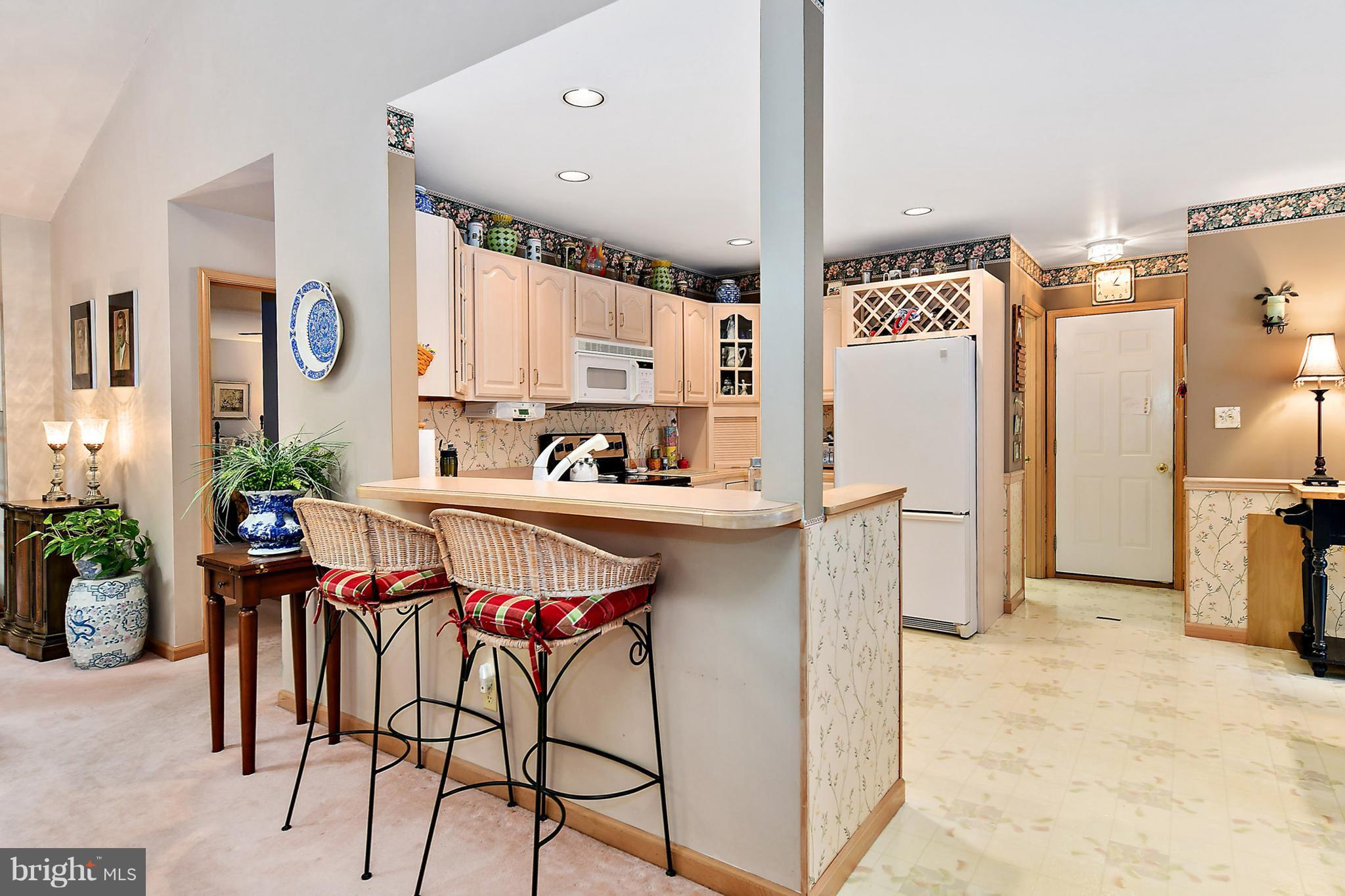7 Abbyshire Road Ocean Pines, MD 21811 - Photo 8 of 29 Kitchen with snack bar