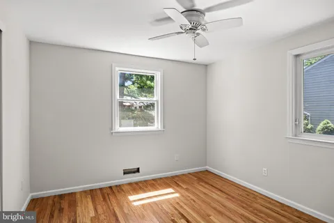 $500,000 | 319 Brentwood Avenue, Cherry Hill, NJ 08002