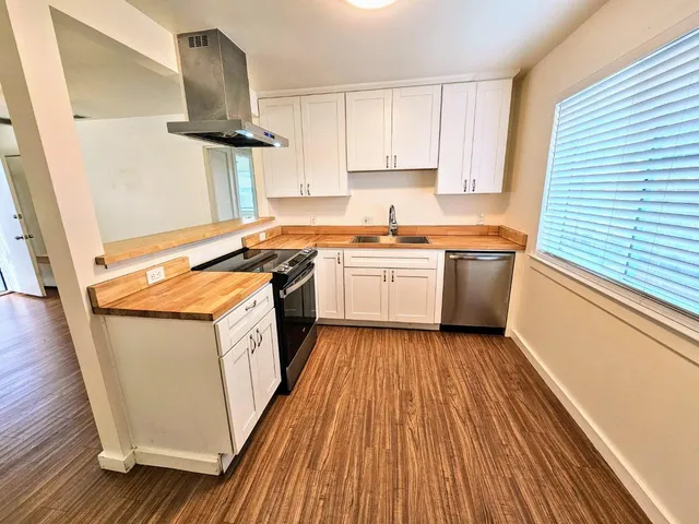 $1,888,888 | 3516 Olsen Drive, San Jose, CA 95117