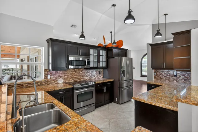 $4,950 | 9121 Paragon Way, Boynton Beach, FL 33472