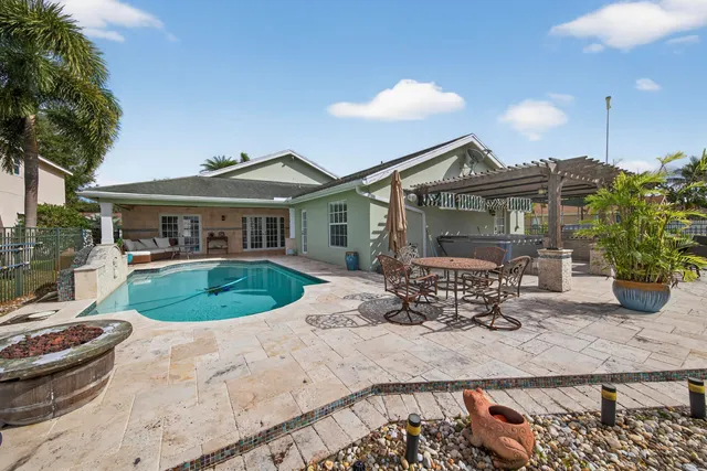 $4,950 | 9121 Paragon Way, Boynton Beach, FL 33472