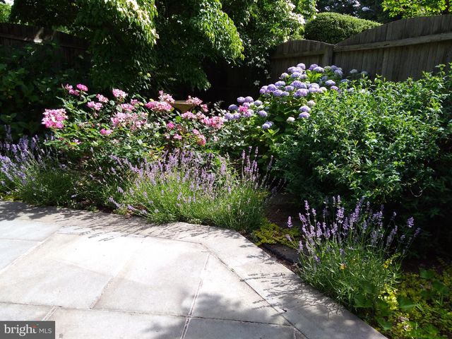 $655,000 | 8008 Winston Road, Philadelphia, PA 19118