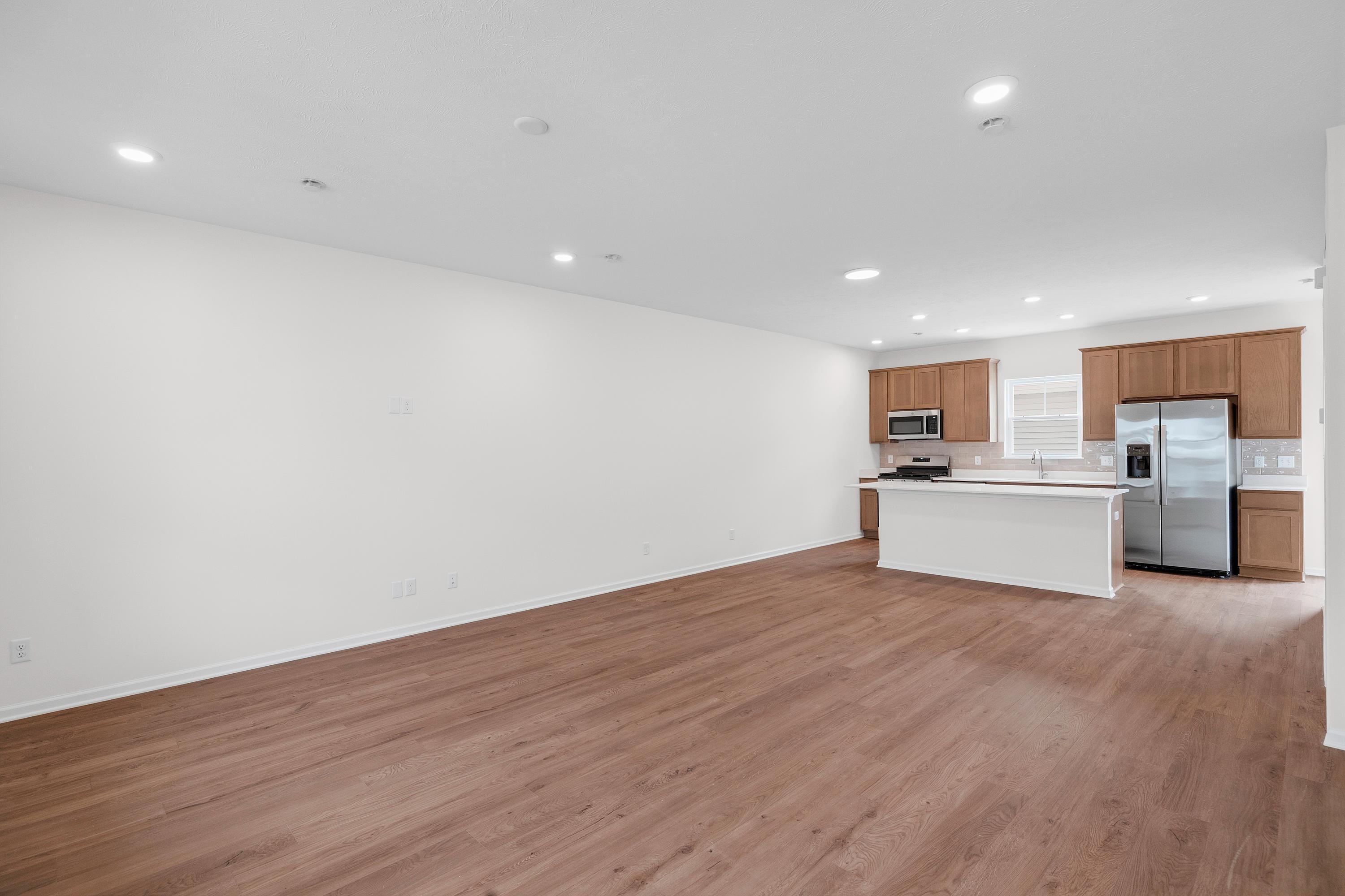13083 Carolina Street Crown Point, IN 46307 - Photo 6 of 16 3000x2000