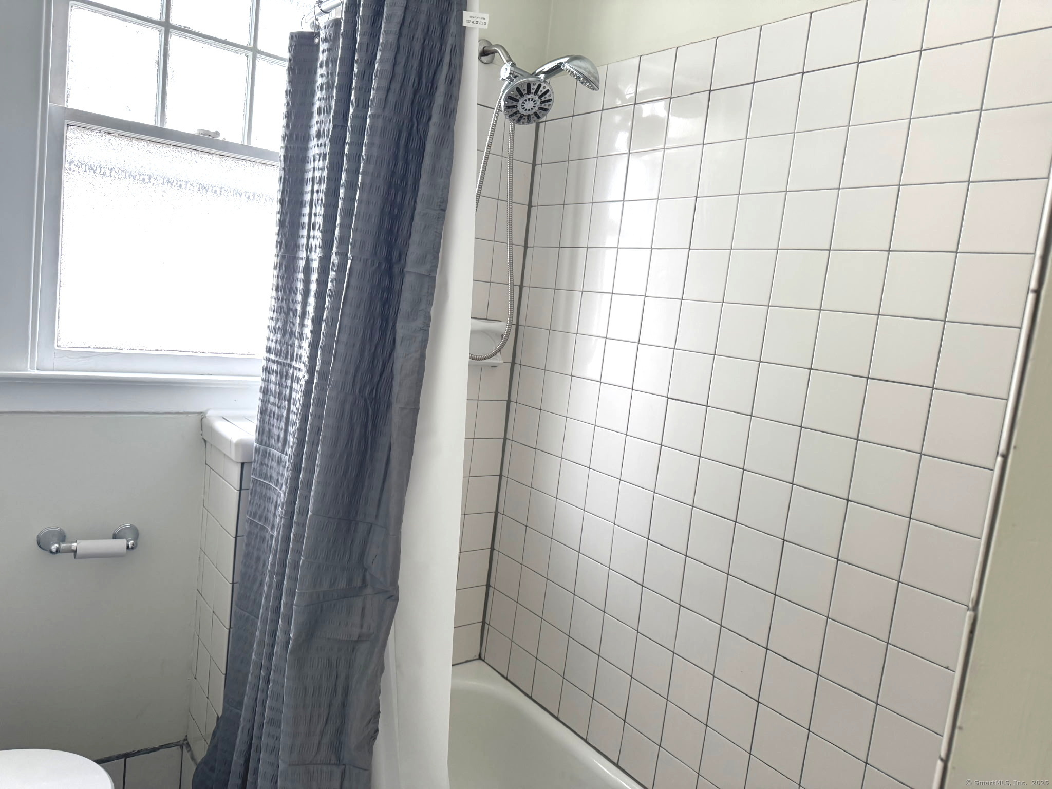 108 Concord Street Hamden, CT 06514 - Photo 9 of 12