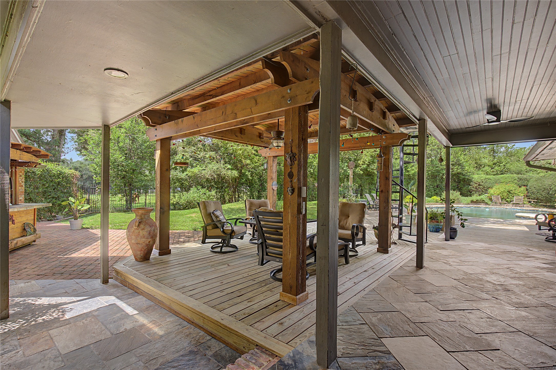 11 Holly Tree Lane Spring, TX 77373 - Photo 32 of 42 Gallery Image 32