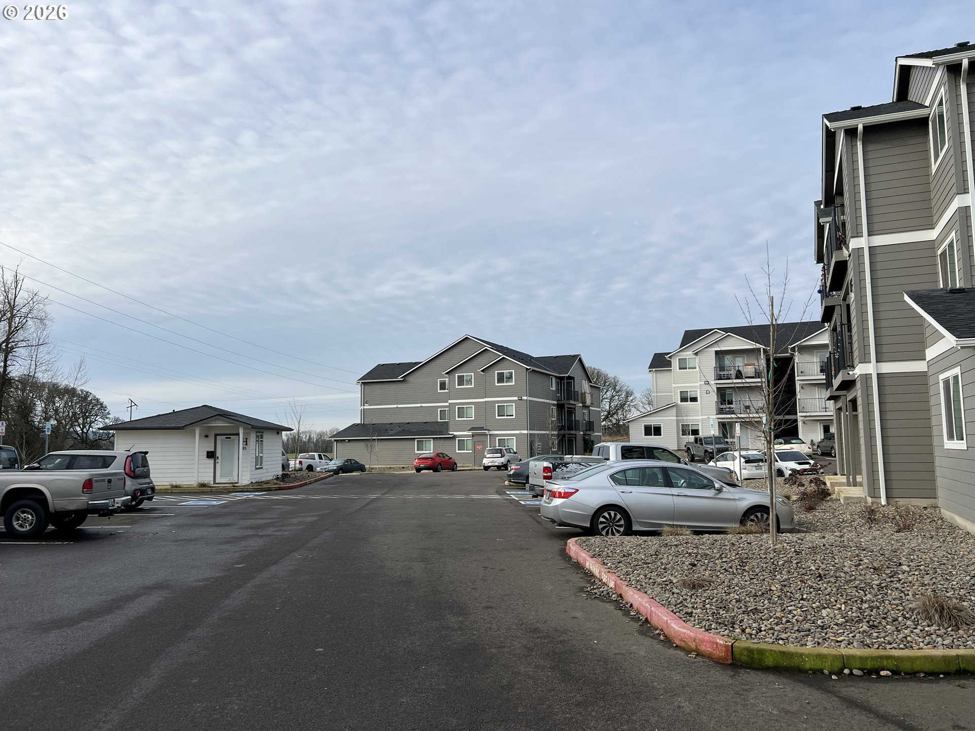 972 North 2nd Street, Unit 84 Jefferson, OR 97352 - Photo 3 of 29