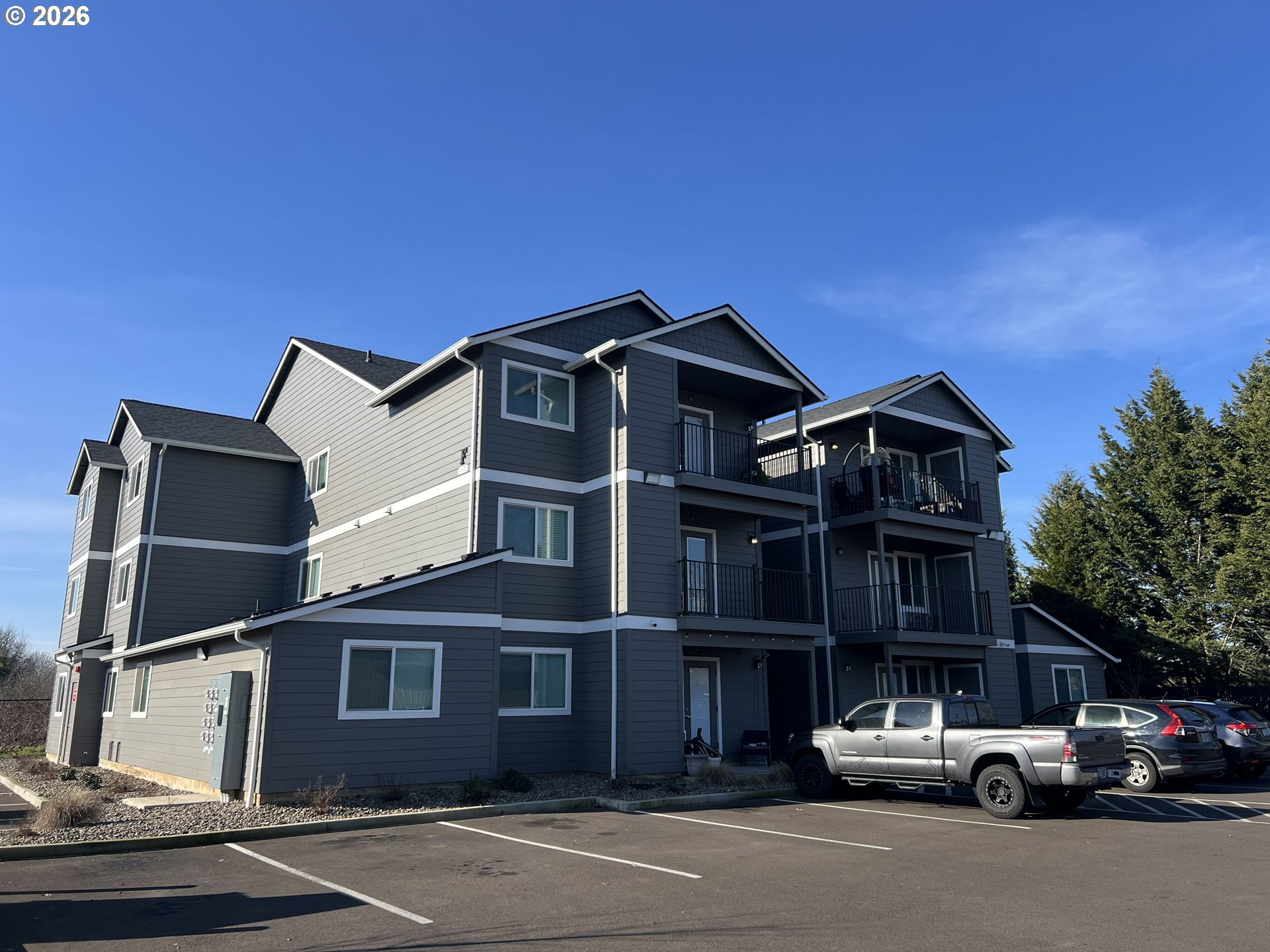 972 North 2nd Street, Unit 84 Jefferson, OR 97352 - Photo 9 of 29