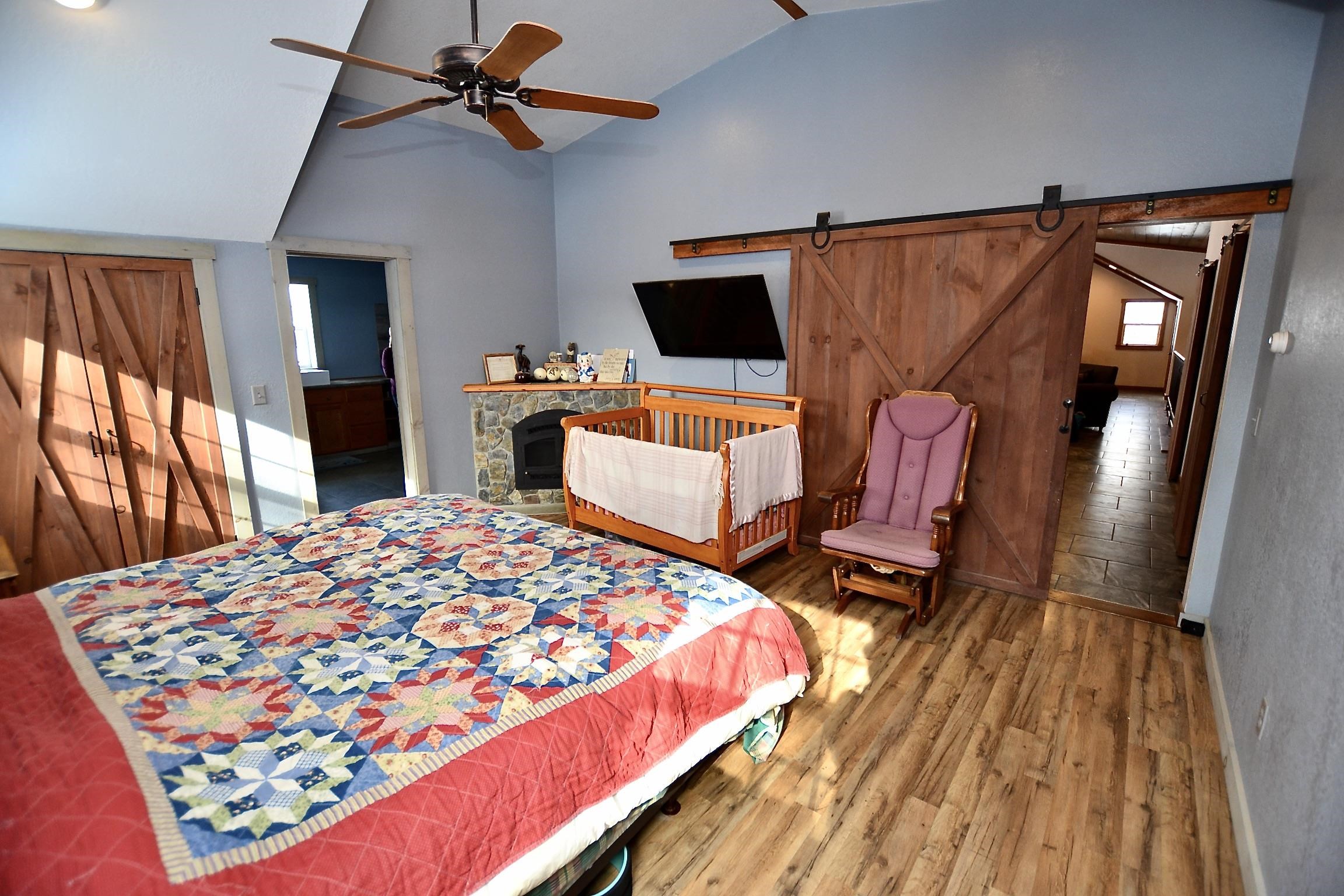 1264 Loop Road Westfield, VT 05874 - Photo 16 of 35