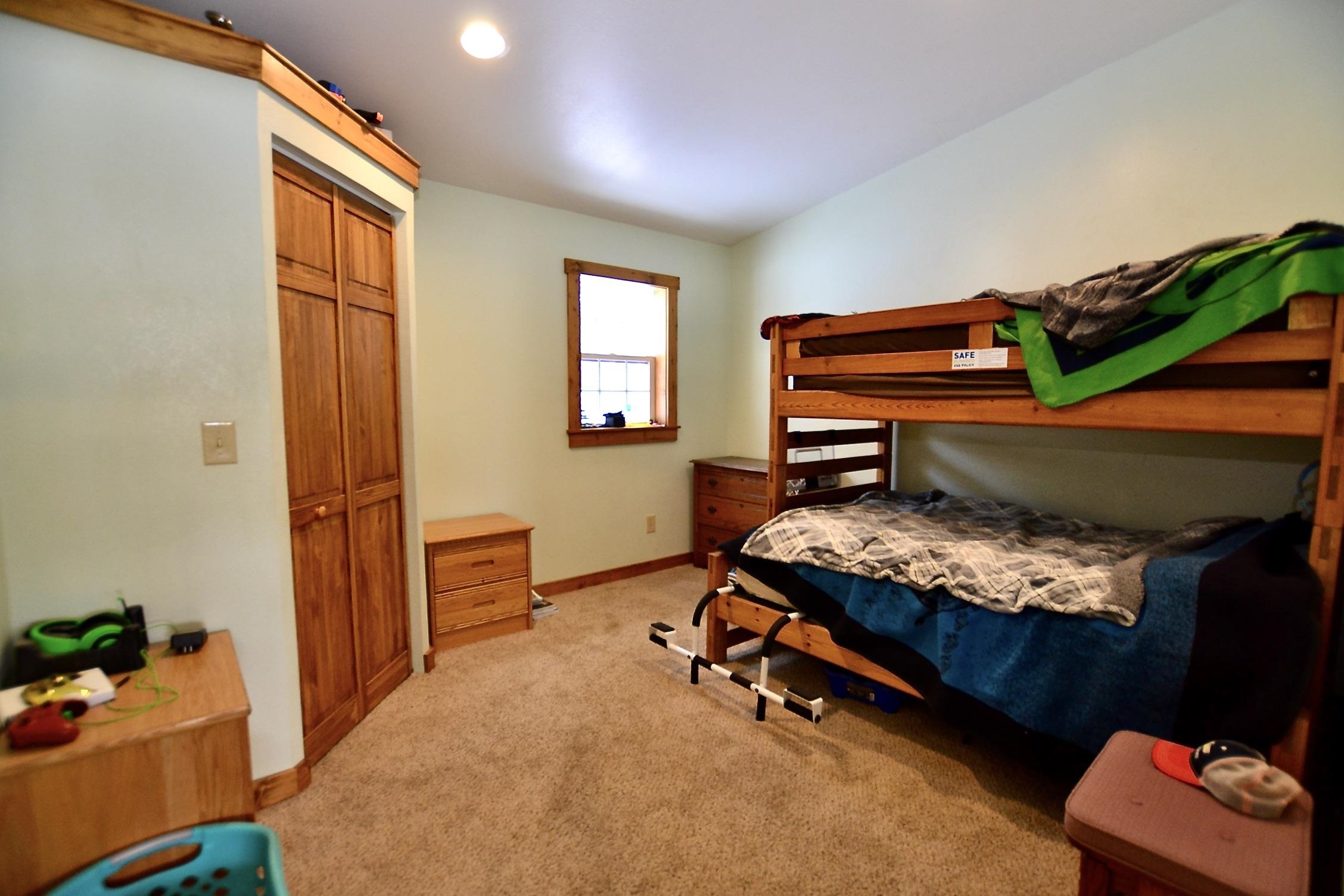 1264 Loop Road Westfield, VT 05874 - Photo 18 of 35