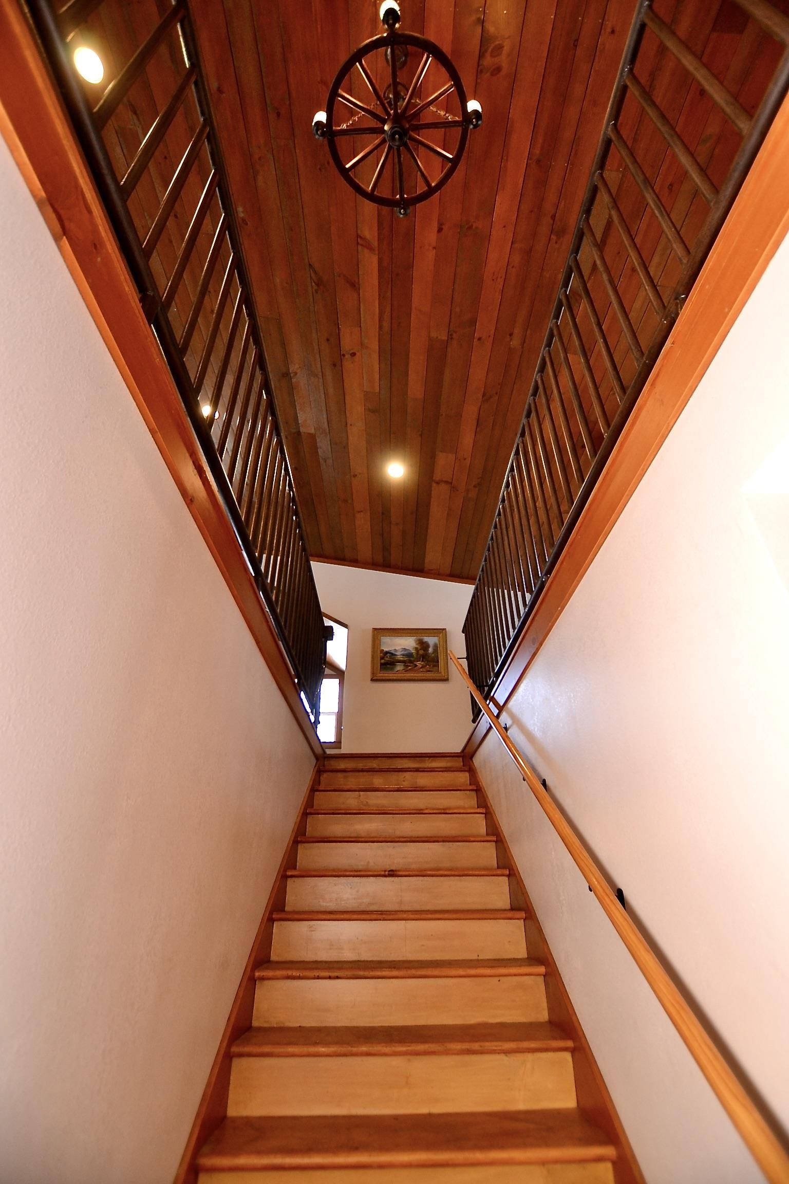 1264 Loop Road Westfield, VT 05874 - Photo 21 of 35