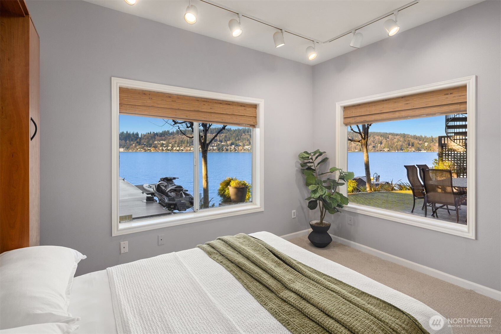 3711 Lake Washington Boulevard North Renton, WA 98056 - Photo 30 of 39