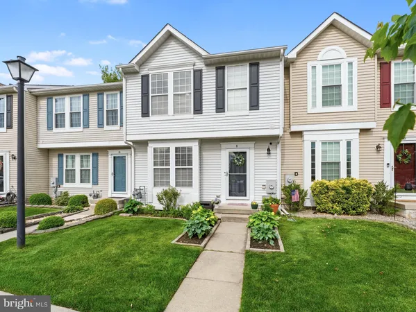 $2,800 | 8 Pinehurst Court, Blackwood, NJ 08012