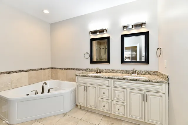 $2,599 | 8555 One W Drive, Unit 105, Indianapolis, IN 46260