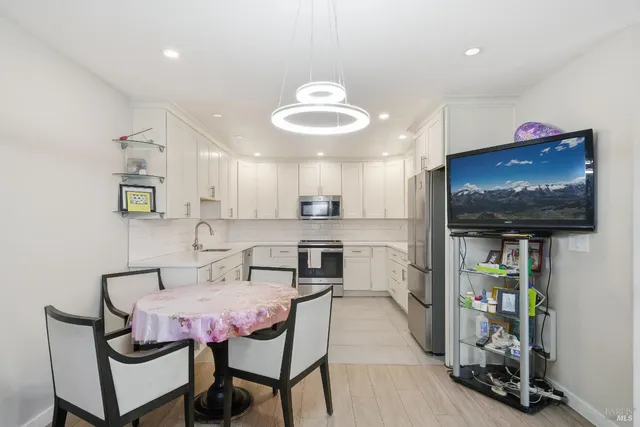 $439,000 | 155 Canal Street, Unit 7, San Rafael, CA 94901