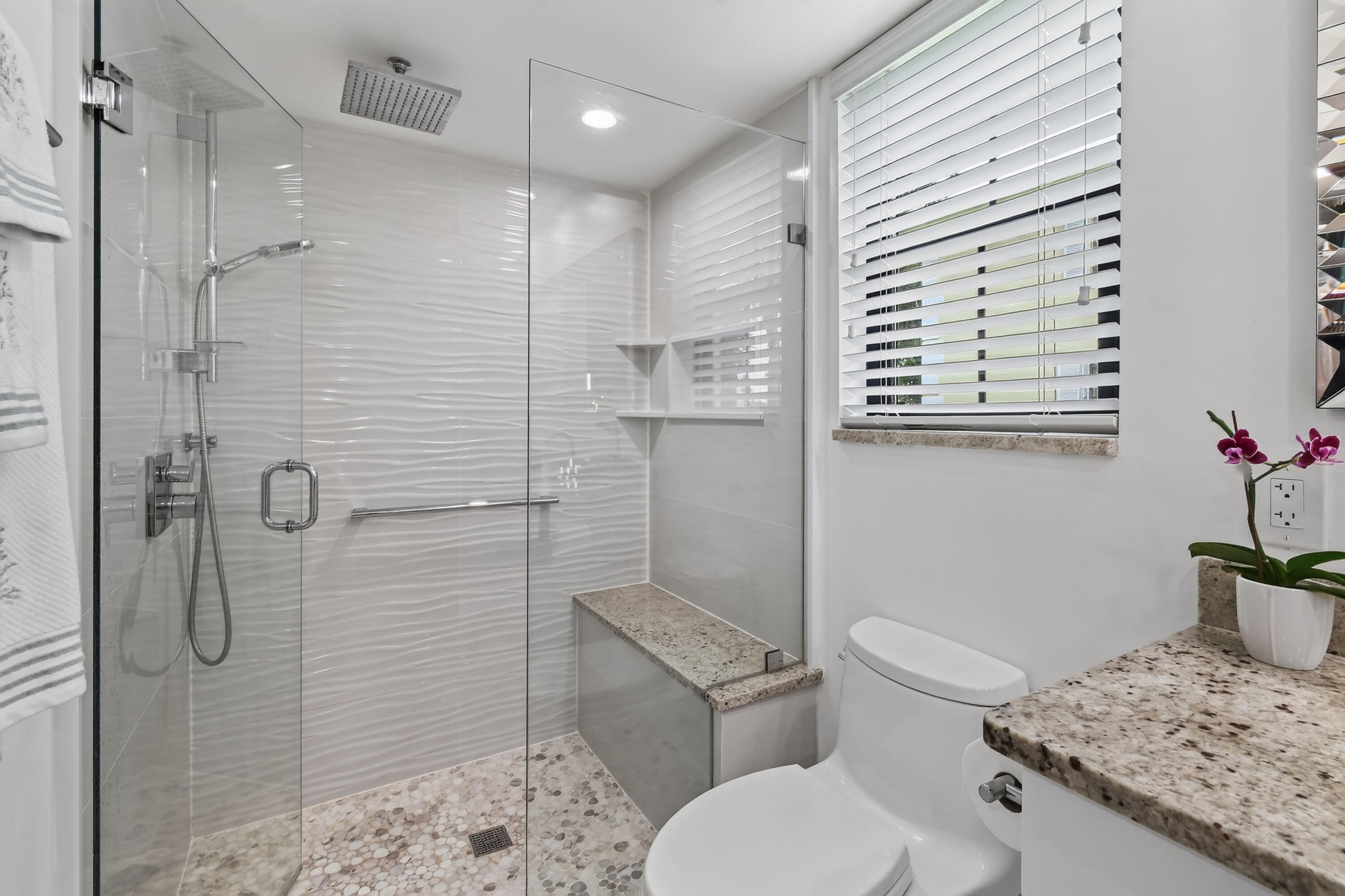 1091 Keystone Drive Jupiter, FL 33458 - Photo 21 of 57 Primary Bathroom