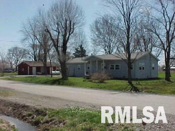 7762 Brubaker Road Kinmundy, IL 62854 - Photo 3 of 3