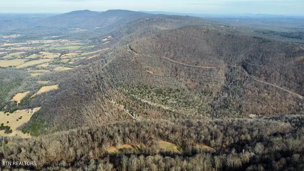$379,000 | 654 Briley Road, Spring City, TN 37381